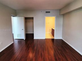 36 NW 6th Ave 805, Miami FL 33128