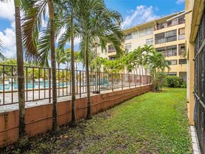 8775 Park Blvd 111, Miami FL 33172