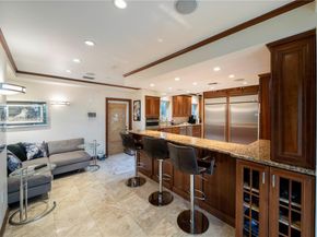 6465 Pine Tree Drive Cir, Miami Beach FL 33141