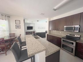 19994 SW 129th Ct, Miami FL 33177