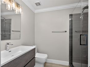 4115 Sabal Ridge Cir, Weston FL 33331