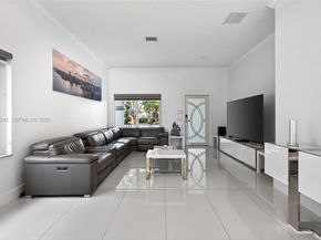 4115 Sabal Ridge Cir, Weston FL 33331