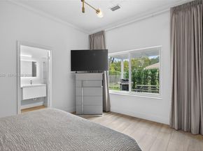 4115 Sabal Ridge Cir, Weston FL 33331