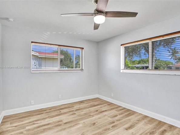 2031 NE 62nd St, Fort Lauderdale FL 33308
