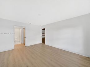 616 Briarwood Cir, Hollywood FL 33024