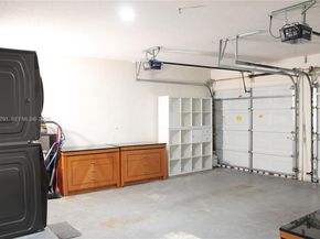 10866 NW 51st Ln, Doral FL 33178