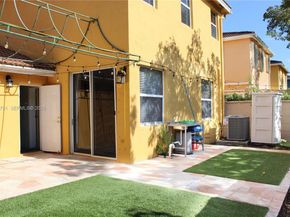 10866 NW 51st Ln, Doral FL 33178