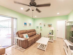 11560 NW 26th St, Plantation FL 33323