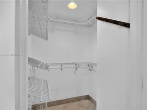 421 Meridian Ave 16, Miami Beach FL 33139