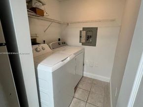 5065 Wiles Rd 103, Coconut Creek FL 33073
