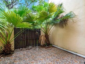 1161 NW 99th Ter 38, Pembroke Pines FL 33024
