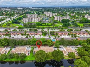 1161 NW 99th Ter 38, Pembroke Pines FL 33024