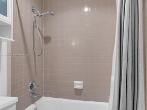 1161 NW 99th Ter 38, Pembroke Pines FL 33024