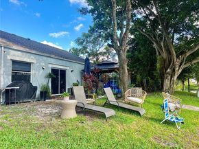 8320 SW 12th street, Pembroke Pines FL 33025