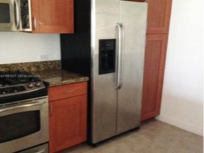 3020 NW 125th Ave 211, Sunrise FL 33323