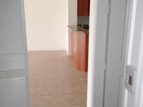 3020 NW 125th Ave 211, Sunrise FL 33323