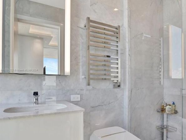 18501 E Collins Ave 5001, Sunny Isles Beach FL 33160