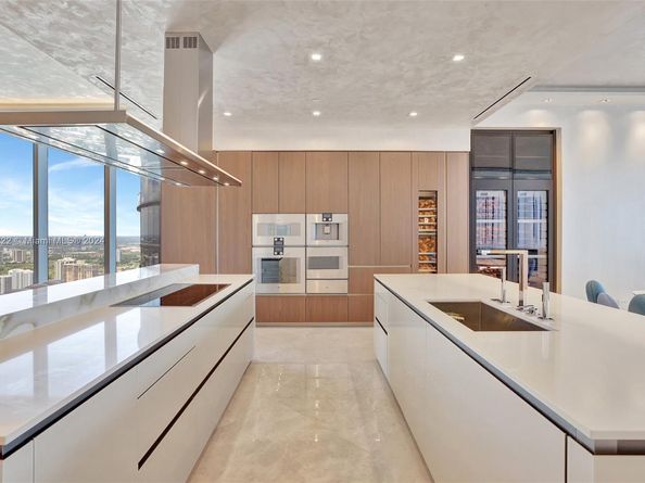 18501 E Collins Ave 5001, Sunny Isles Beach FL 33160