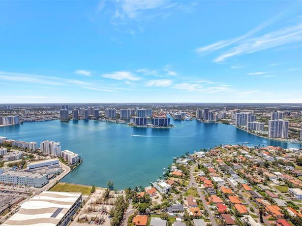 18501 E Collins Ave 5001, Sunny Isles Beach FL 33160