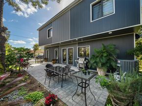 2692 SW 31 Avenue, Miami FL 33133