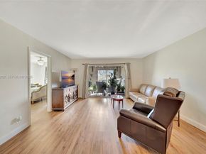 701 SW 128th Ave 207F, Pembroke Pines FL 33027