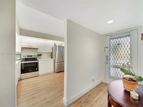 701 SW 128th Ave 207F, Pembroke Pines FL 33027