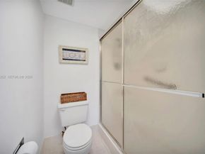 701 SW 128th Ave 207F, Pembroke Pines FL 33027
