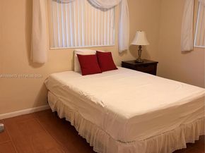 18225 SW 94th Ave, Palmetto Bay FL 33157