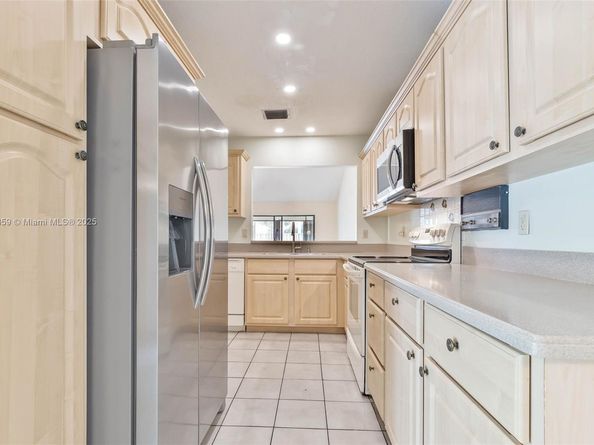 11362 SW 87th Ter, Miami FL 33173