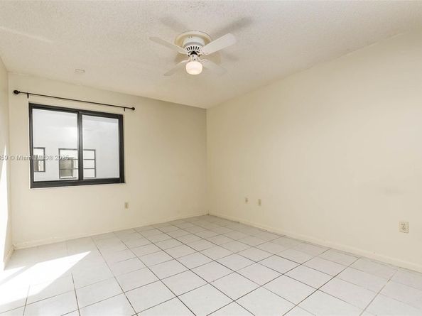 11362 SW 87th Ter, Miami FL 33173
