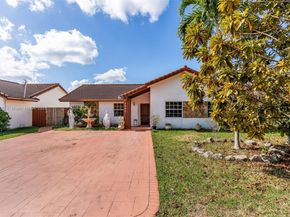 2840 SW 132nd Ct, Miami FL 33175