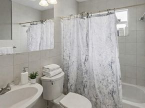 6960 NW 11th Ct, Margate FL 33063