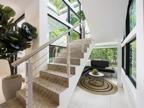 3648 Loquat Ave, Coconut Grove FL 33133