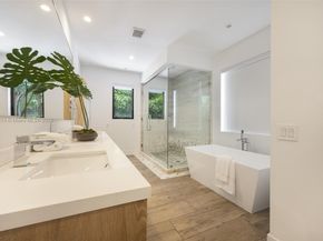 3648 Loquat Ave, Coconut Grove FL 33133