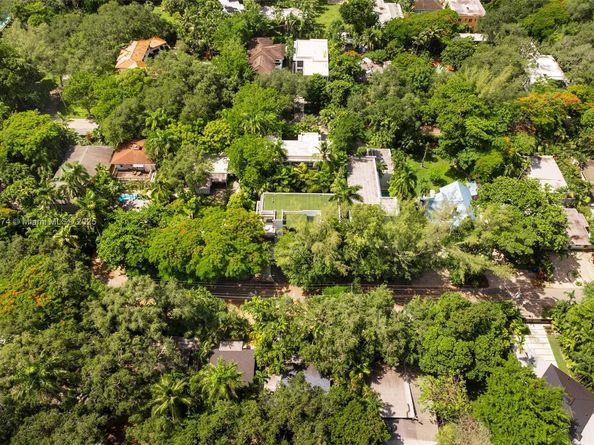 3648 Loquat Ave, Coconut Grove FL 33133