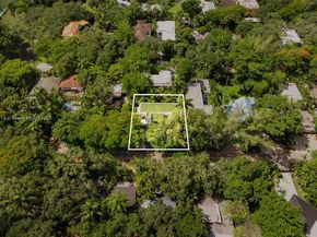 3648 Loquat Ave, Coconut Grove FL 33133
