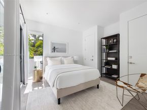 3648 Loquat Ave, Coconut Grove FL 33133
