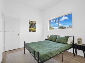 5730 SW 54th Ter, Davie FL 33314