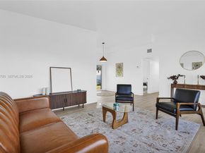 5730 SW 54th Ter, Davie FL 33314