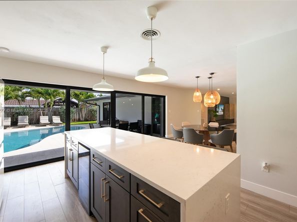 2117 NE 62nd St, Fort Lauderdale FL 33308