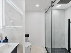 1865 S Ocean Dr 15B, Hallandale Beach FL 33009