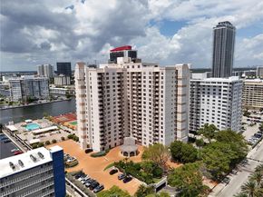1865 S Ocean Dr 15B, Hallandale Beach FL 33009