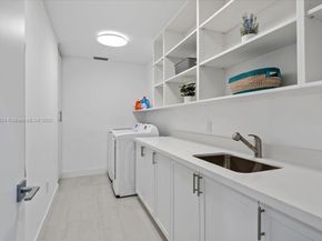1339 Jefferson St, Hollywood FL 33019