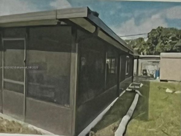 12625 NW 1st Ct, North Miami FL 33168