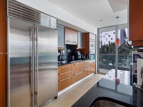 1331 Brickell Bay Dr 302, Miami FL 33131