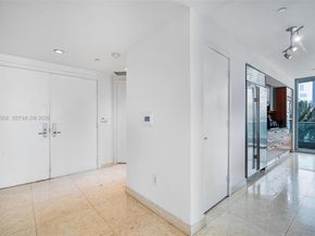 1331 Brickell Bay Dr 302, Miami FL 33131