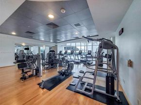 1331 Brickell Bay Dr 302, Miami FL 33131