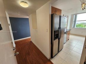 1300 NE Miami Gardens Dr 706E, Miami FL 33179