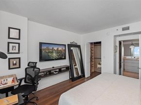 325 S Biscayne Blvd 2918, Miami FL 33131