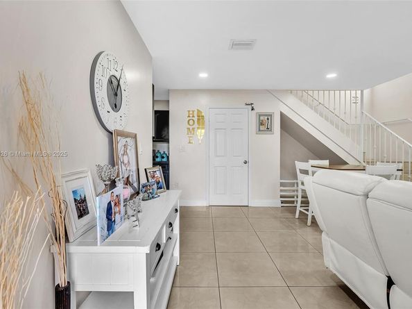 1316 NW 3rd St, Fort Lauderdale FL 33311